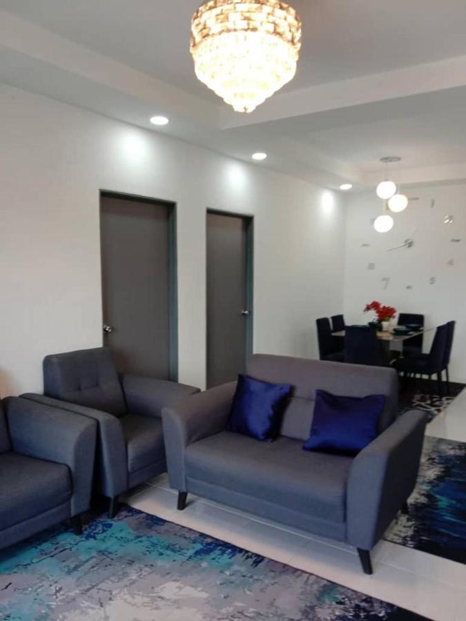 Ramadhina Eagle Eye View Home2Stay Emerald Avenue Brinchang Exterior photo